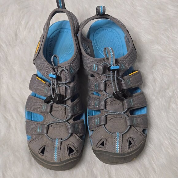 KEEN  Clearwater CNX Sandals, 8 - Picture 2 of 7